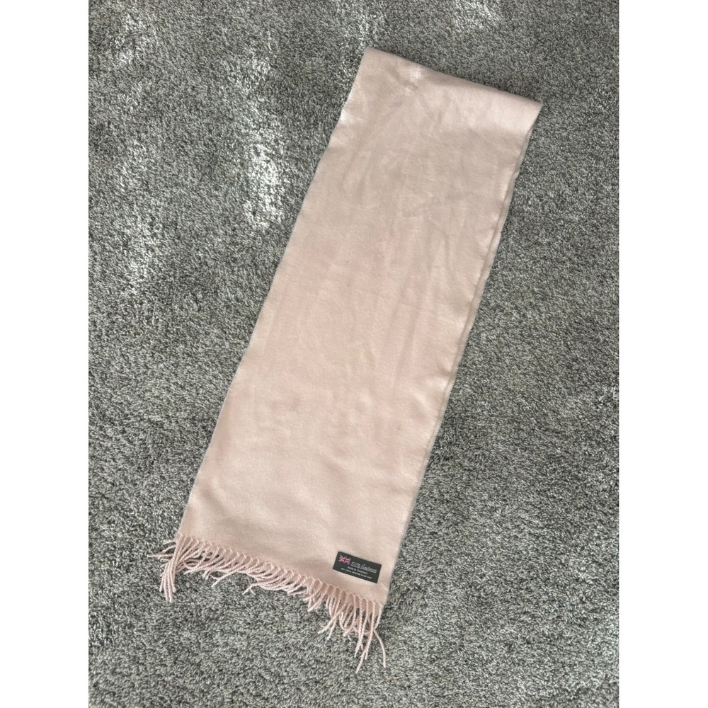 100% Cashmere Scarf Made in Scotland Pale Pink Fringe Trim Soft Winter Wrap